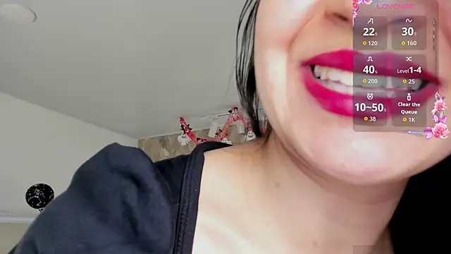 Saya Amaretto1 online show from October 30, 7:14 pm