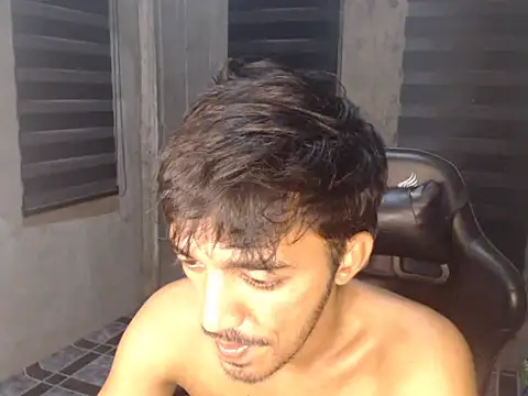 RowyCam online show from February 2, 8:46 am