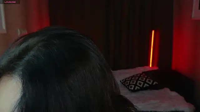 cute club online show from November 28, 6:21 pm