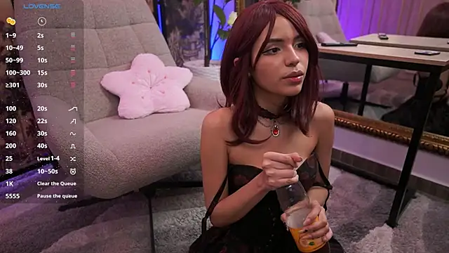 NamiKimura online show from October 25, 7:30 pm