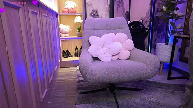 NamiKimura online show from April 10, 7:07 pm