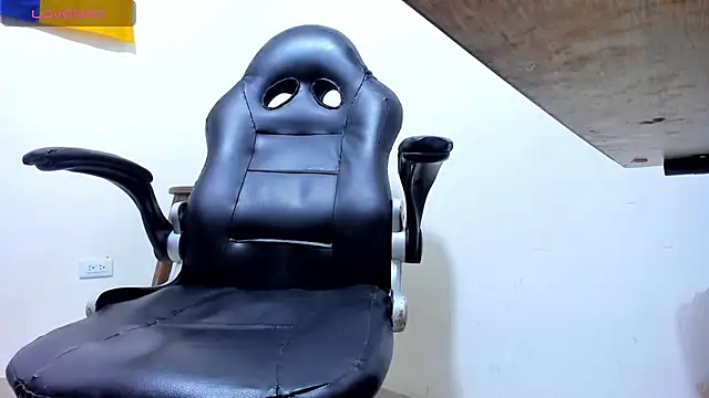 Snapshot of miss_bigcockts chatting on July 7, 1:08 am miss bigcockts online show from July 7, 1:08 am