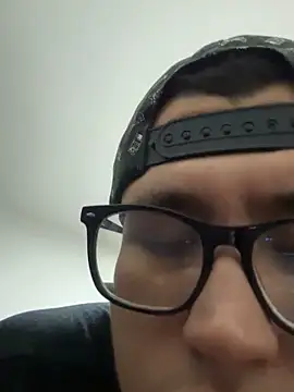 Kurtxxx22 online show from November 5, 3:50 am