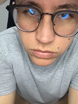 Kurtxxx22 online show from November 20, 4:45 am