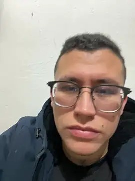 Kurtxxx22 online show from February 20, 6:26 am