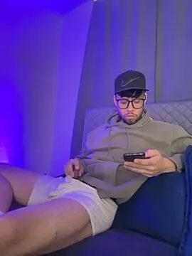 Snapshot of stalinhernandez chatting on November 3, 5:25 pm stalinhernandez online show from November 3, 5:25 pm