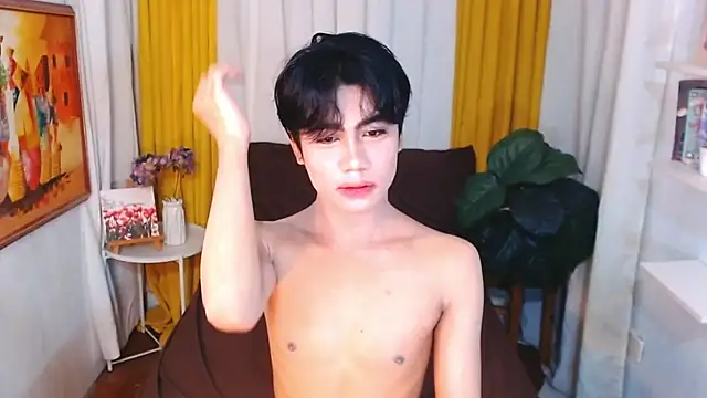 Snapshot of DhicksonCammer chatting on December 16, 6:07 am DhicksonCammer online show from December 16, 6:07 am