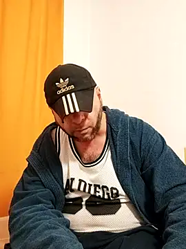 SmokedAlloy2 online show from February 18, 2:29 am