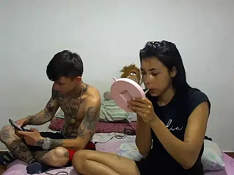 MeganAndMaxxh online show from December 19, 1:34 am