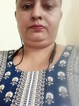 Sexey-Rani online show from November 13, 3:05 am