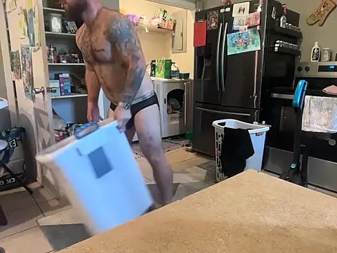 bearcub300 online show from November 9, 9:13 pm