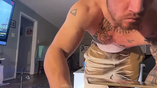 bearcub300 online show from February 15, 10:25 am