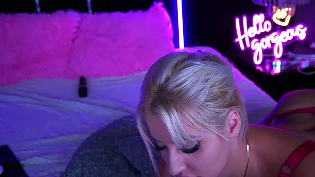 MysticGrace online show from September 11, 8:36 am