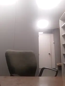 Snapshot of monella821 chatting on December 17, 4:02 pm monella821 online show from December 17, 4:02 pm