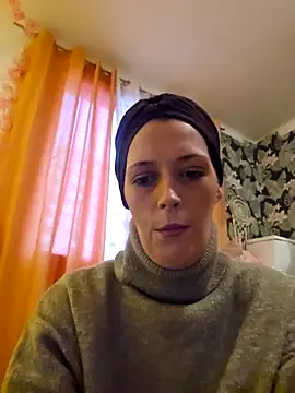 Snapshot of Mila_Luciphya chatting on February 14, 5:10 pm Mila Luciphya online show from February 14, 5:10 pm