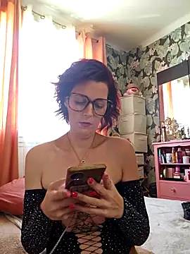 Snapshot of Mila_Luciphya chatting on April 1, 1:41 pm Mila Luciphya online show from April 1, 1:41 pm