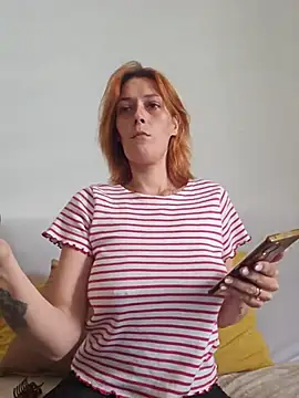 Snapshot of Mila_Luciphya chatting on July 2, 3:40 pm Mila Luciphya online show from July 2, 3:40 pm