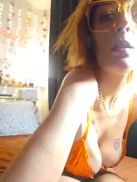 Snapshot of Mila_Luciphya chatting on July 8, 12:42 pm Mila Luciphya online show from July 8, 12:42 pm