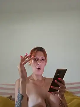 Snapshot of Mila_Luciphya chatting on July 16, 12:55 pm Mila Luciphya online show from July 16, 12:55 pm