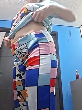 vaneza1999 online show from September 27, 2:55 pm