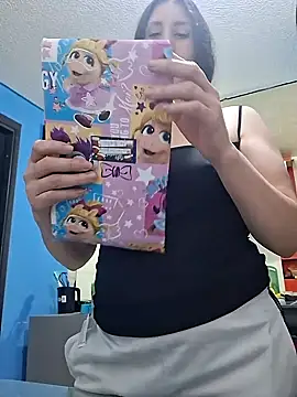 vaneza1999 online show from December 19, 9:55 pm