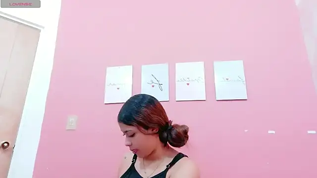 little beillis online show from December 17, 12:55 pm