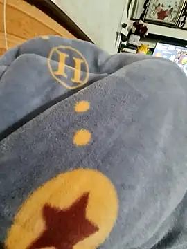 Boyshow88 online show from December 5, 1:31 pm