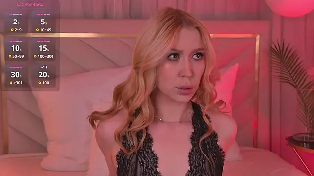 VelvetHell online show from October 17, 3:42 am