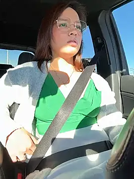 Mrs MrLove online show from January 12, 9:20 pm