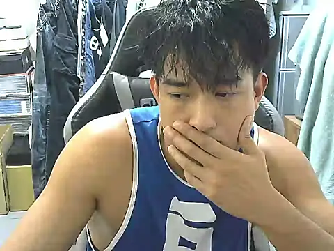 hunterXhan online show from November 18, 2:21 pm