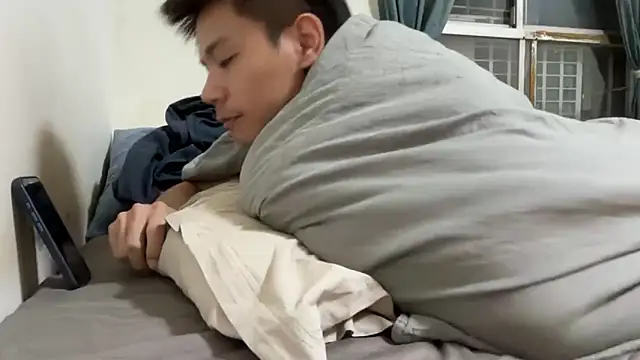 Foxfoxfox4 online show from February 2, 2:49 pm