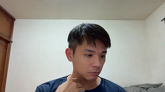 Foxfoxfox4 online show from March 6, 2:35 pm