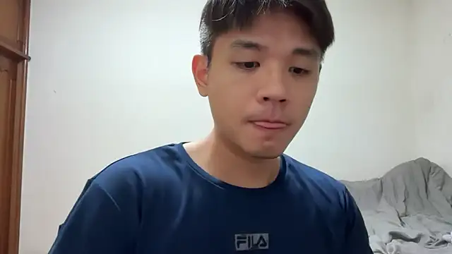 Foxfoxfox4 online show from April 13, 2:55 pm