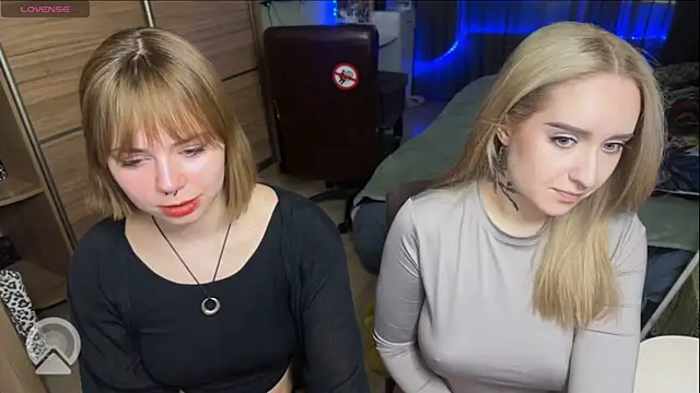 xxx sandra  online show from April 6, 1:34 pm