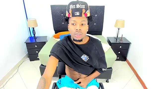 maikol monstercock online show from October 7, 4:31 am