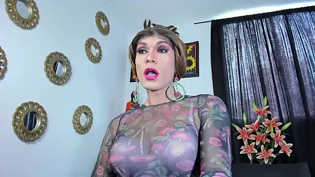 Snapshot of JessiicaExoticX1 chatting on January 10, 6:53 pm JessiicaExoticX1 online show from January 10, 6:53 pm