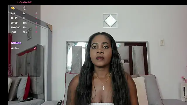 Emilly roaa online show from January 14, 9:09 pm