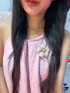 Snapshot of Sexlove_bb chatting on February 1, 9:35 pm Sexlove bb online show from February 1, 9:35 pm