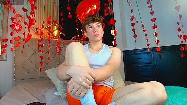 TaylerWhite online show from September 15, 12:38 pm