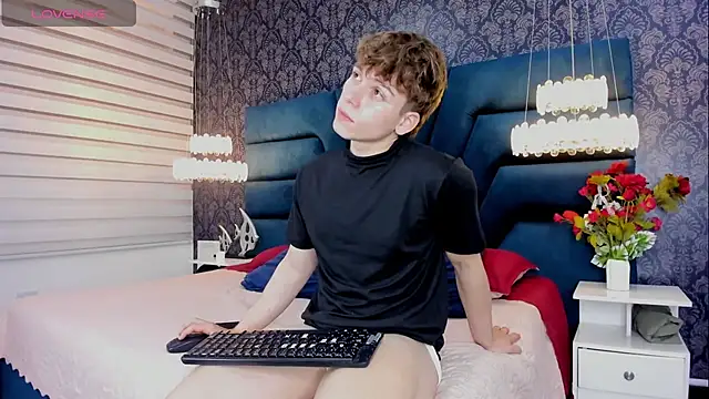 TaylerWhite online show from February 23, 11:51 am