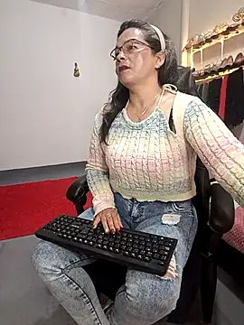 SolVegaNaciente online show from March 24, 3:44 am