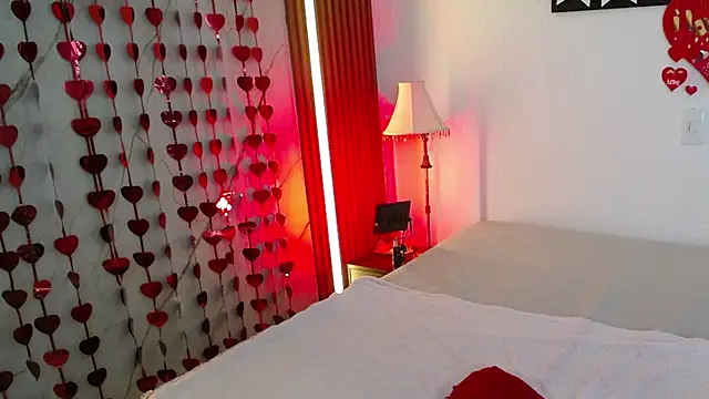 Mia garcia28 online show from February 14, 7:21 pm