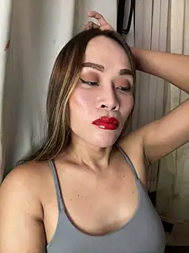 RomanticPearlTS online show from May 19, 12:38 am