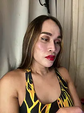 RomanticPearlTS online show from May 23, 1:37 pm