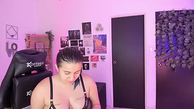 Lana Herondale online show from November 23, 9:09 am