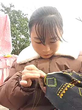 Sunyinn online show from December 23, 9:40 am