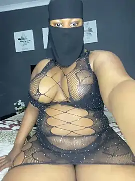 Thick Ass Barbiie online show from June 18, 10:58 pm