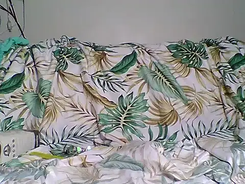 nhayasquirt online show from April 28, 7:41 pm