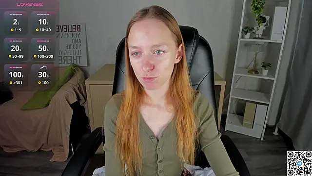 Mia E1fie online show from November 2, 10:06 am