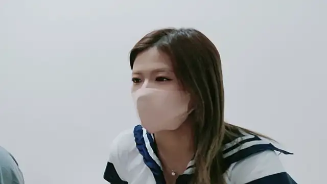 Snapshot of Great-Kito chatting on April 13, 11:05 am Great-Kito online show from April 13, 11:05 am